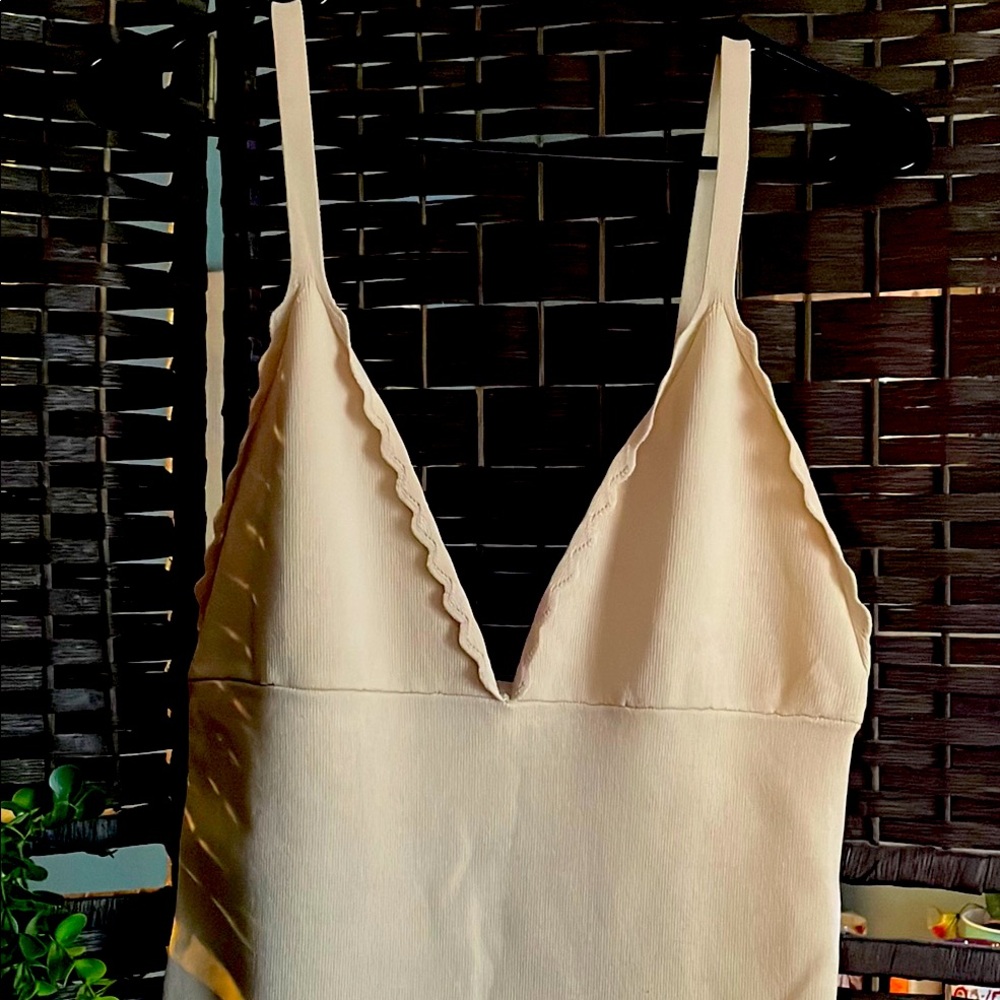 Cream Scalloped V-Neck Cami Top